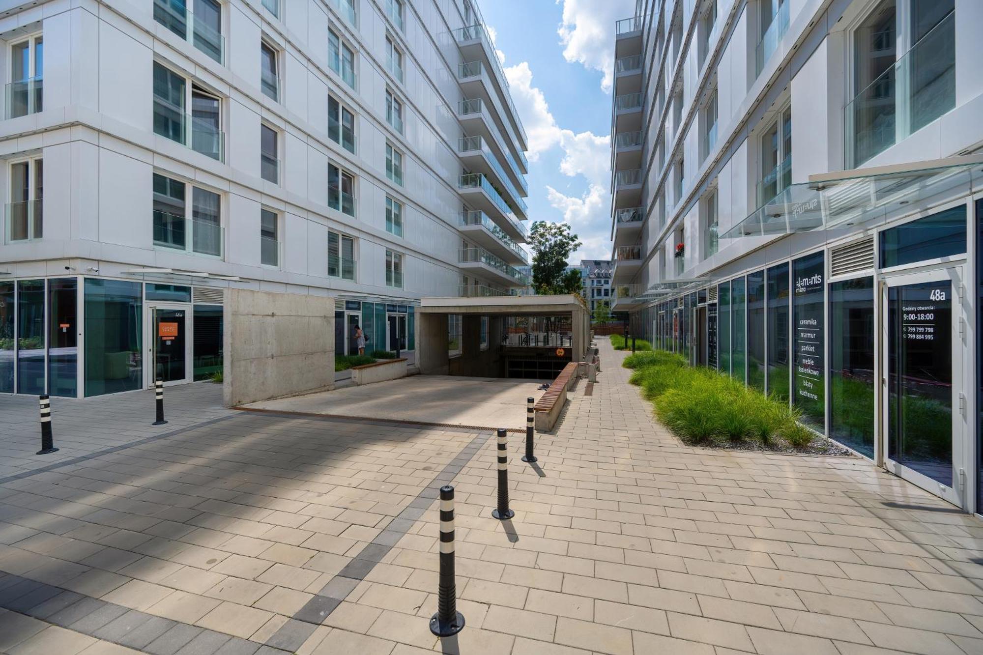 Elegancki Apartament Z Parkingiem Blisko Starego Miasta By Noclegi Renters Wrocław Zewnętrze zdjęcie