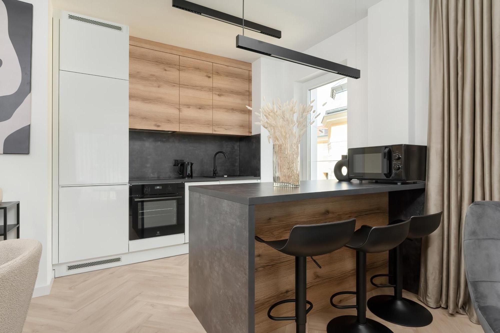 Elegancki Apartament Z Parkingiem Blisko Starego Miasta By Noclegi Renters Wrocław Zewnętrze zdjęcie