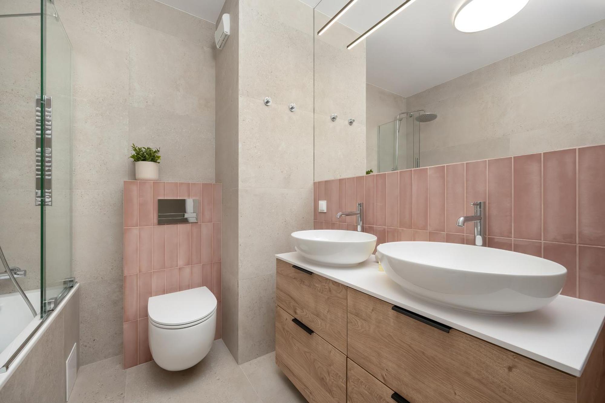 Elegancki Apartament Z Parkingiem Blisko Starego Miasta By Noclegi Renters Wrocław Zewnętrze zdjęcie
